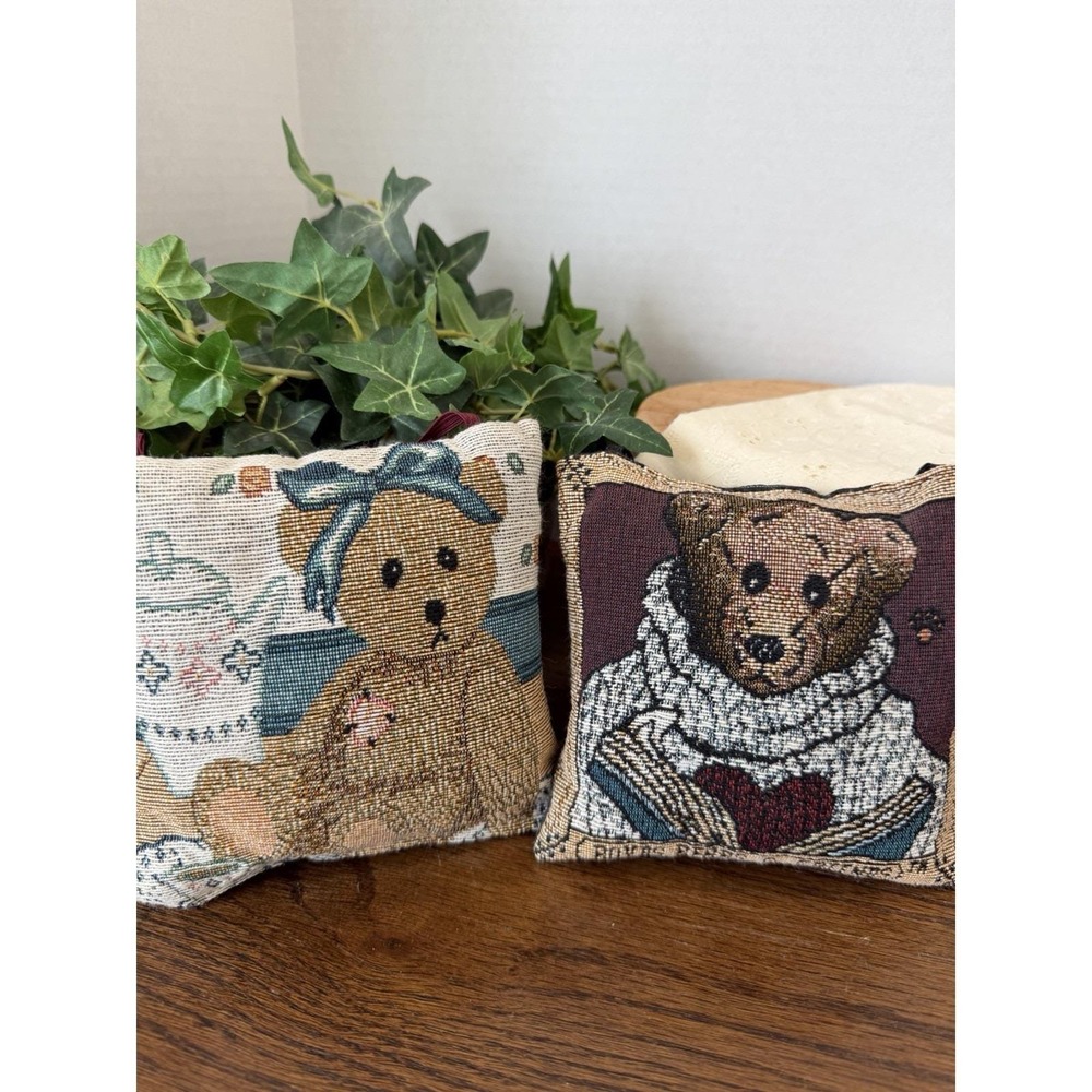 Vintage Teddy Bear Tapestry Pillow Set 5x5 Hanging Wall Decorβ Cottage
